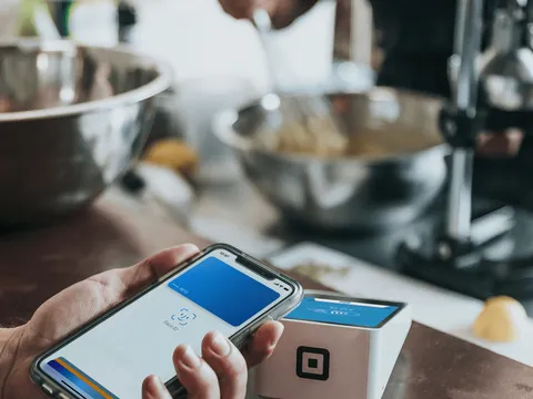 Global tipping customs guide Card payment terminal used for payments and tipping around the world